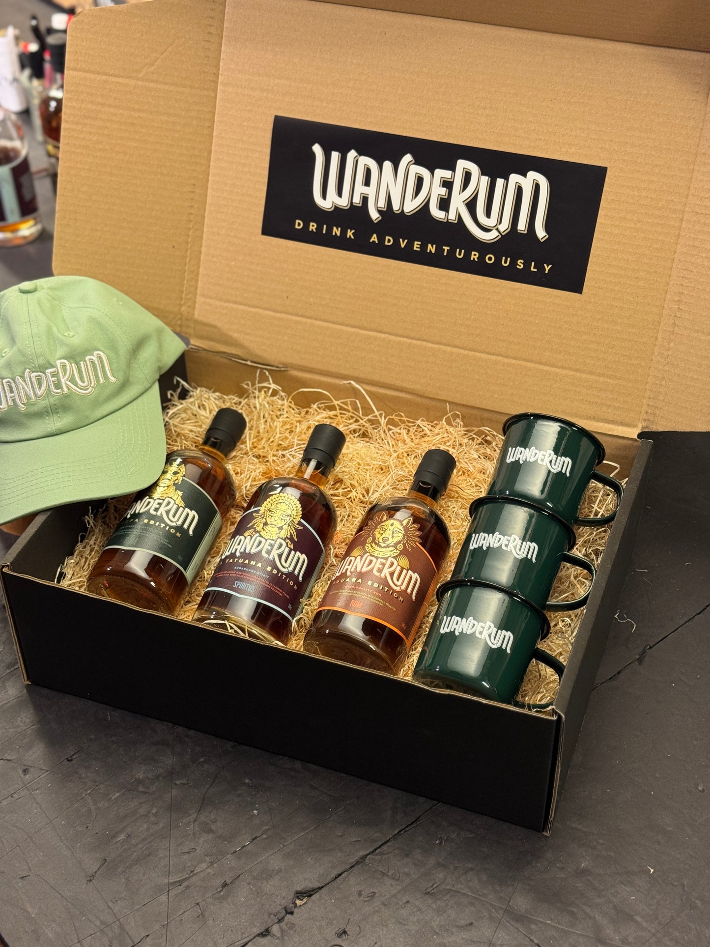 Gaveæske med 3 flasker Wanderum