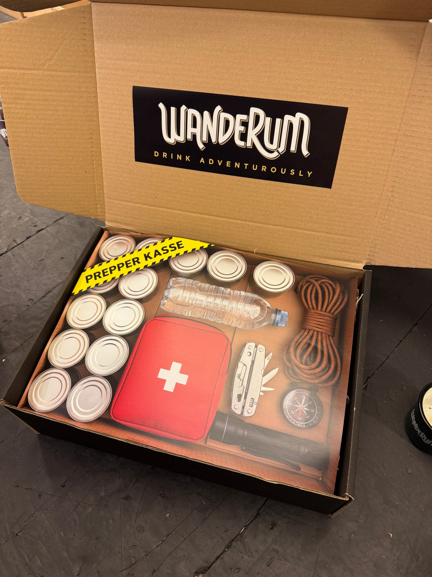 Gaveæske med 2 flasker Wanderum